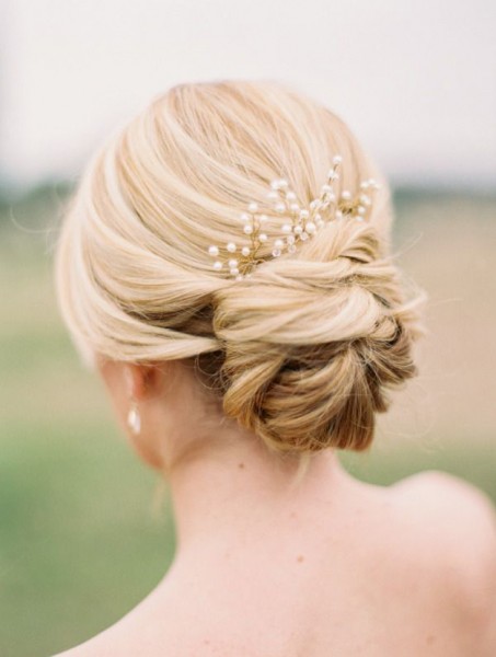 le chignon de mariage sage romantique tendance coiffure blog mariage cereza mademoiselle (5)