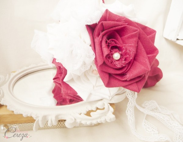 bouquet mariee original lin blanc rouge dentelle calais cereza mademoiselle 15
