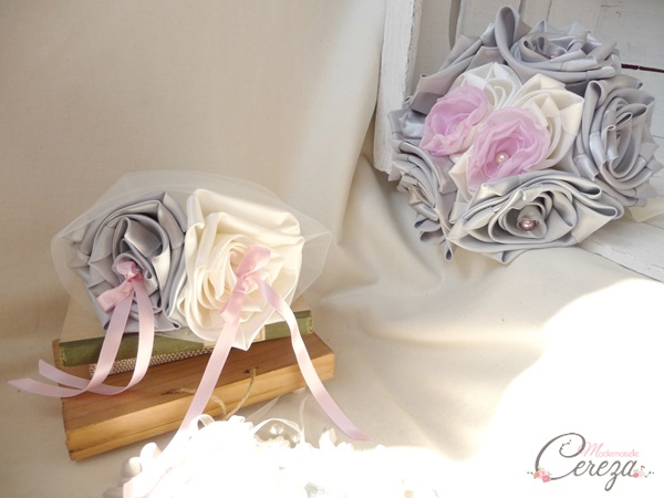 mariage ivoire gris rose bouquet mariee original porte-alliances original personnalisble