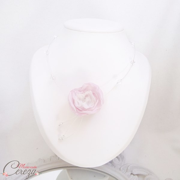 bijou mariage rose poudre collier fleur personnalisable Ophélie Mademoiselle Cereza