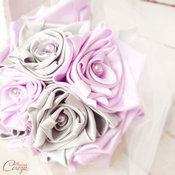 décoration fleurs mariage mauve gris blanc