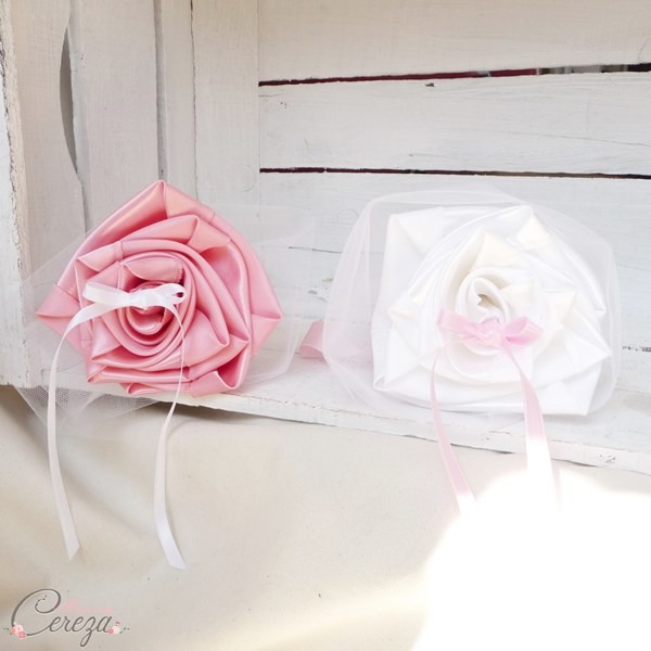 porte alliances Duo mariage rose blanc mademoiselle cereza