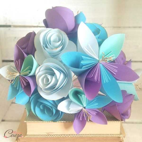 bouquet de mariée original papier origami bleu turquoise violet bleu doré